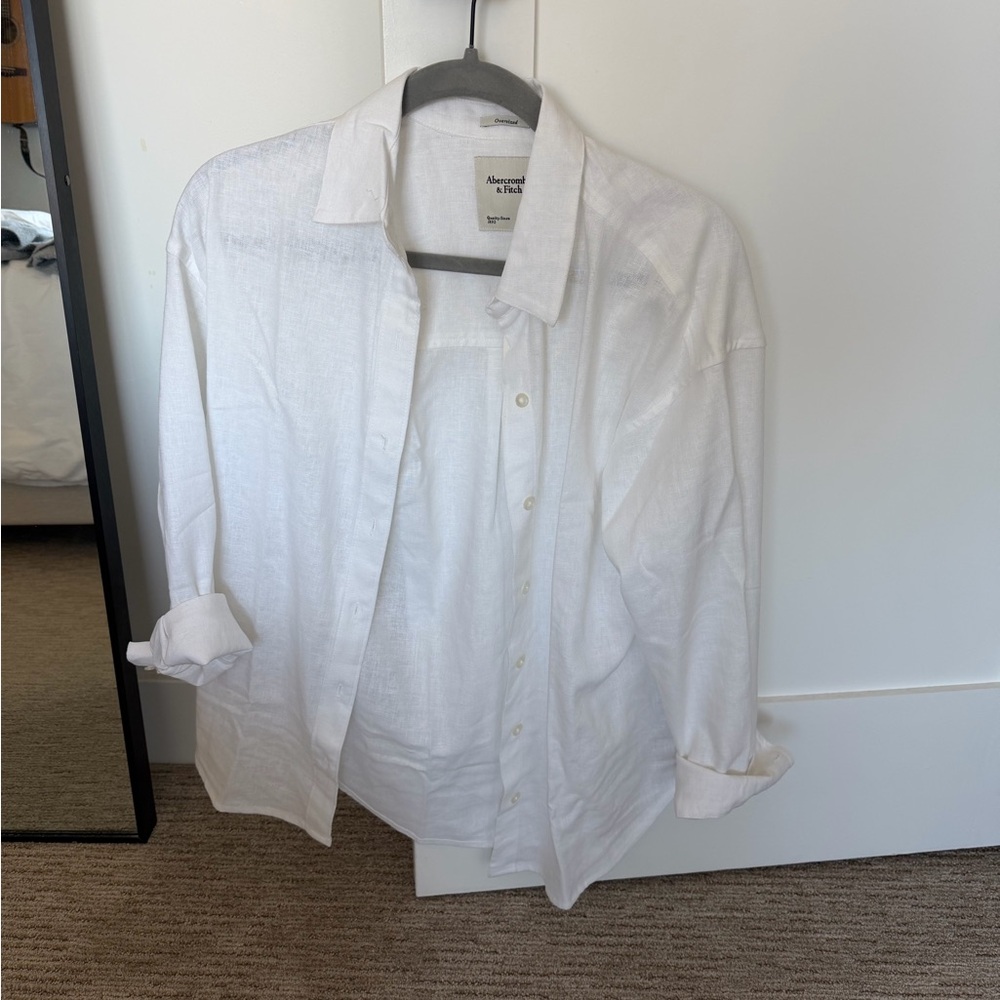 Abercrombie & Fitch Classic White Oversized Linen Button Down